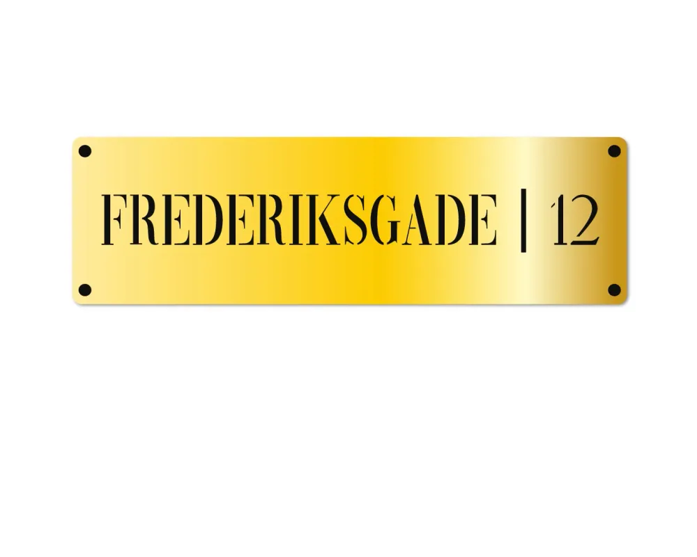 Husnummer skilt med navn og addresse - Present-day Hvidt