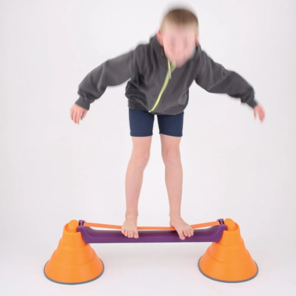 Gonge Build-N-Balance Balance Bropillesæt med Slack Line - H:24 cm.