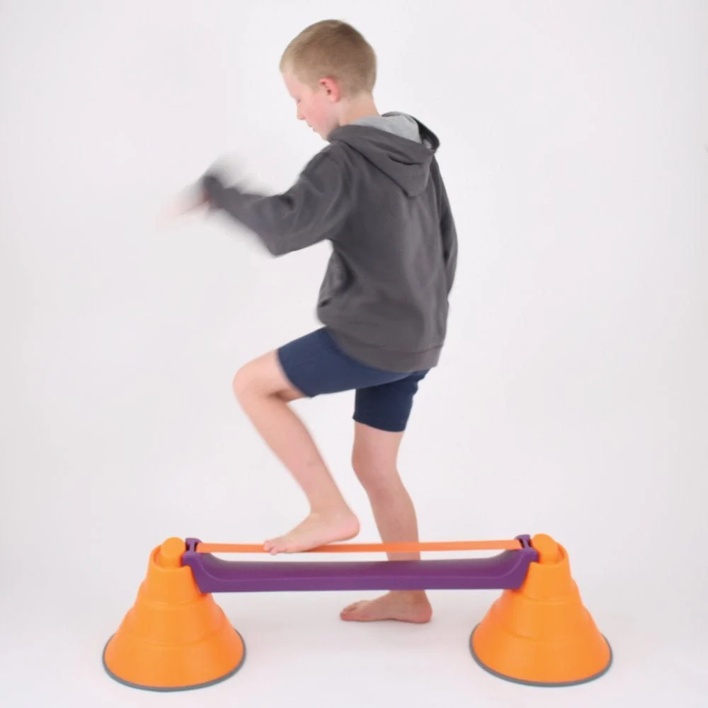Gonge Build-N-Balance Balance Bropillesæt med Slack Line - H:24 cm.