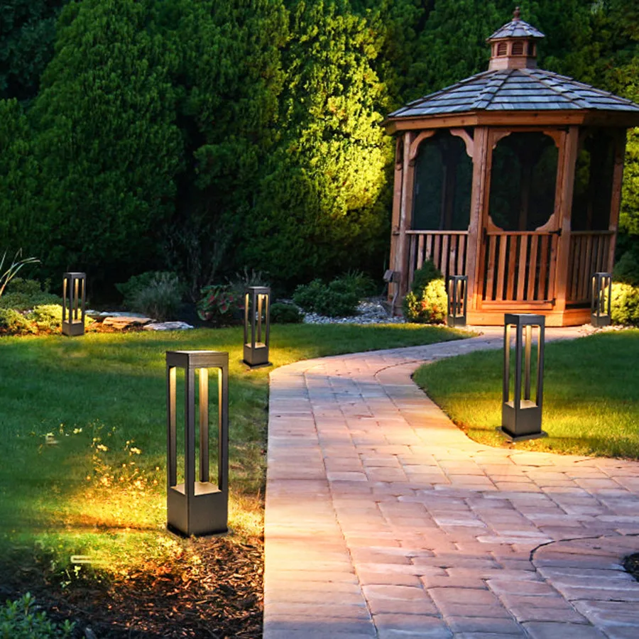 Modern Solar Path Light | Black Metal Garden Bollard Small