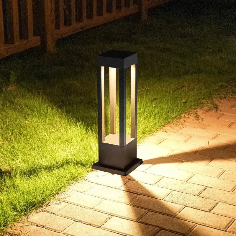Modern Solar Path Light | Black Metal Garden Bollard Small