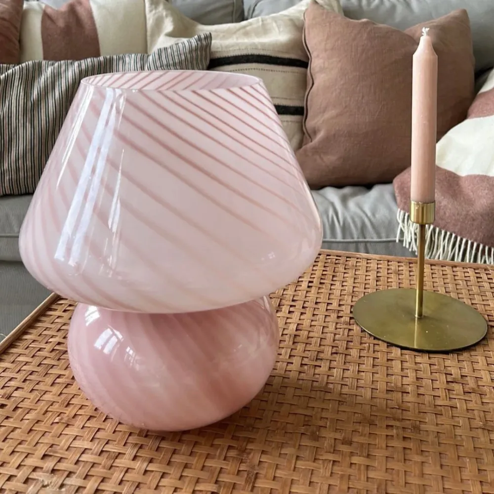 Bordlampe Joyful Glas - rummelig Lys