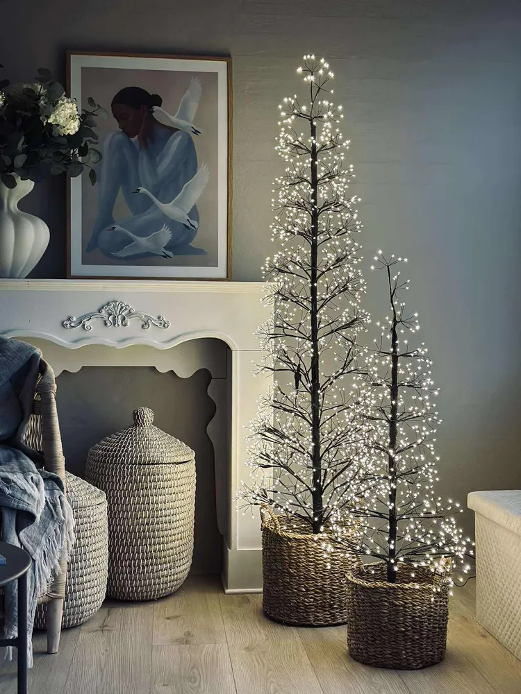 Juletræ med 1600 led vivid - Black