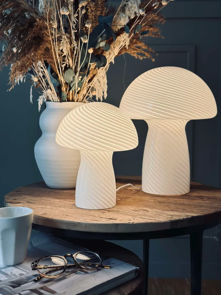 Mushroom Elsa - Snow 24 cm
