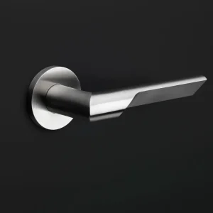 Ensartet Sprung Door Handle GL101-G Mounting Plate Bronze