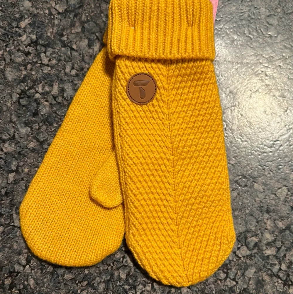 Handsker Tufte Rosenfink Mittens - 3 forskellige farver Graa