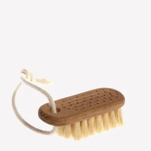 Nagelborste med snöre - Oljad Ek