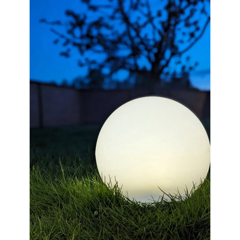 HOUSE NORDIC Lifton LED lampe, m. integreret solceller (sæt af 3)