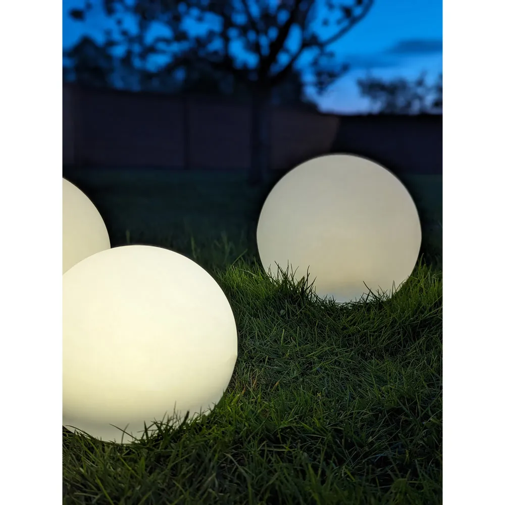 HOUSE NORDIC Lifton LED lampe, m. integreret solceller (sæt af 3)