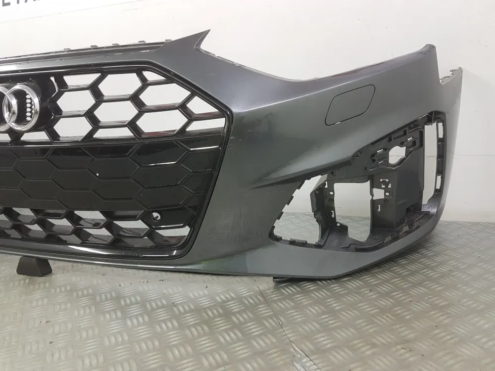 Forreste kofanger Audi A4 (4) (8W) S-line / S4 fase 2 brugt