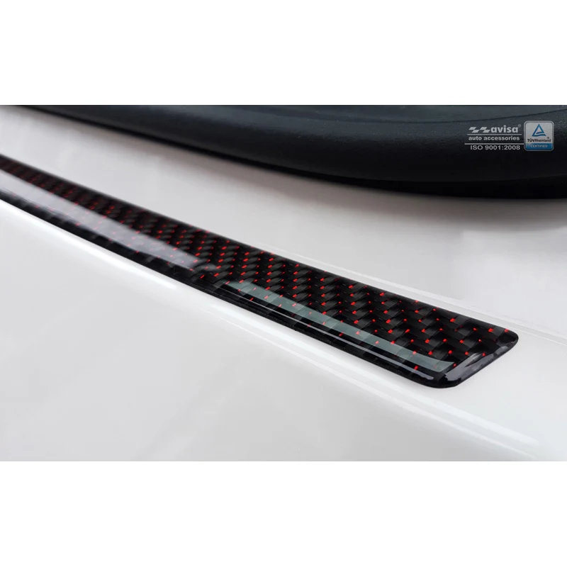 Avisa, Bagkofangerbeskytter, Carbon, passer til Audi Q3 2011-2015 & 2015- Red-Black Carbon