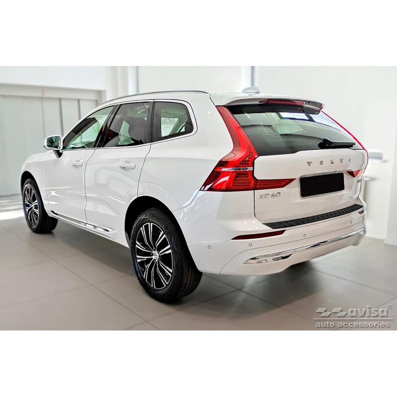 Avisa, Bagkofangerbeskytter, matsort, alu, passer til Volvo XC60 II 2017-2021 & FL 2021- incl. R-Design 'Riffled Plate'