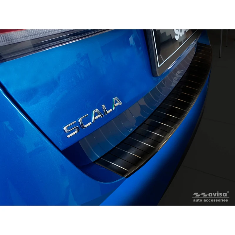 Avisa, Bagkofangerbeskytter, Sort, Rustfritstål, passer til Skoda Scala 2019-2024 & Facelift 2024- 'Ribs'