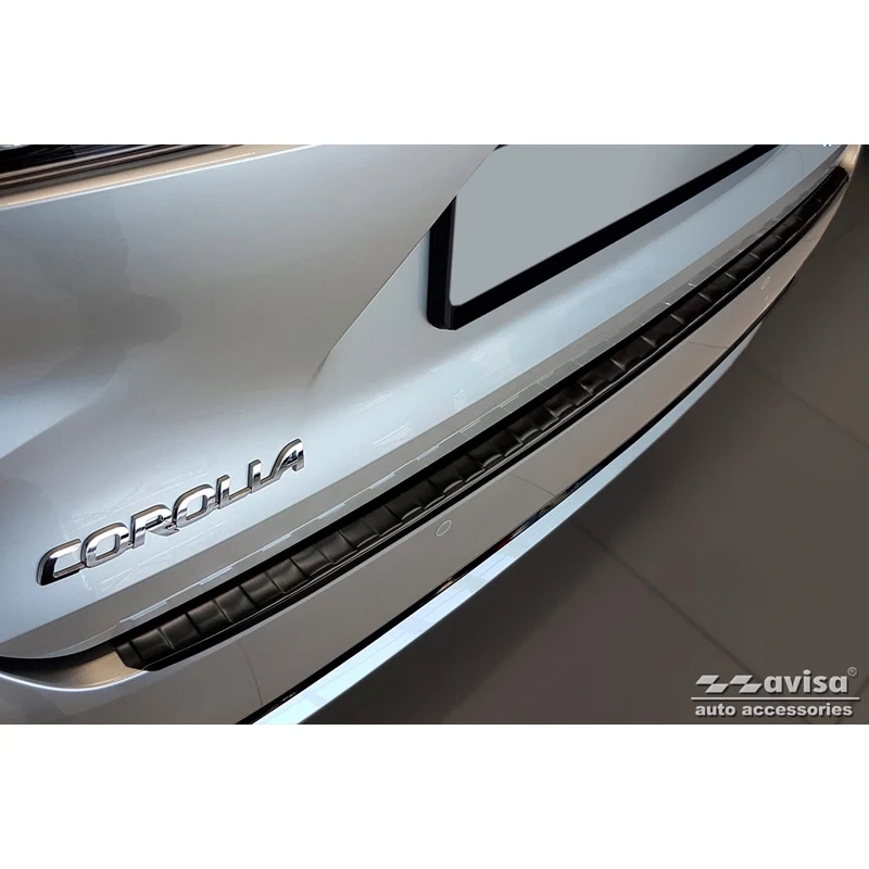 Avisa, Bagkofangerbeskytter, Sort, Rustfritstål, passer til Toyota Corolla XII Combi 2019- (incl. GR Sport) & Suzuki Swace...