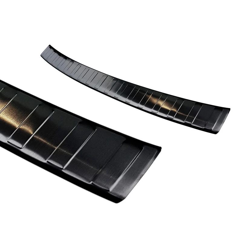 Avisa, Bagkofangerbeskytter, Sort, Rustfritstål, passer til BMW 3-Series G21 Touring M-Package (excl. Sportline & 330e Hyb...