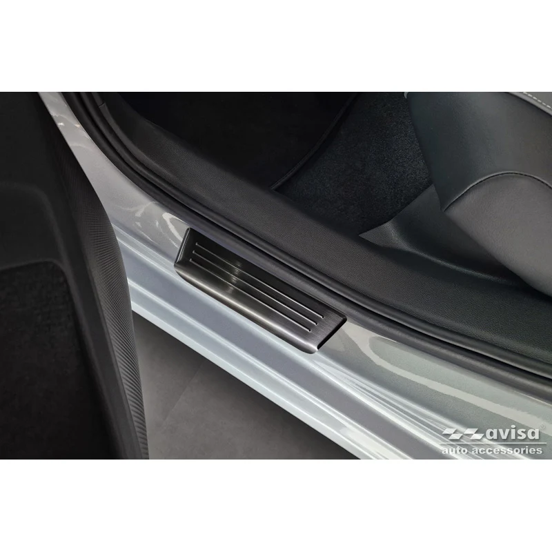 Avisa, Trinbeskyttere, Sort, Rustfritstål, passer til Volkswagen Passat Variant (CJ5) incl. R-Line & Hybrid 2024- / Skoda...