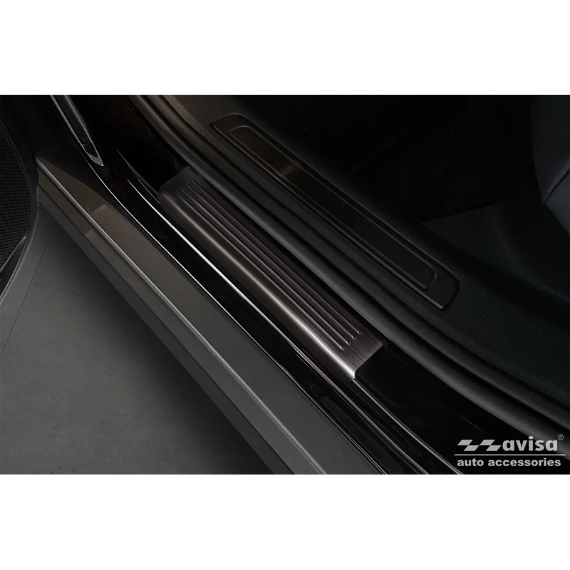 Avisa, Trinbeskyttere, Sort, Rustfritstål, passer til Volkswagen Passat 3G Sedan/Variant 2014-2023 - 'Lines' - 4-dele
