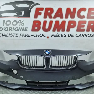 Forreste kofanger BMW Serie 3 (F30/F31) Fase 2 (fra 09/2015) – Original brugt med radarer, parkeringsassistent og kamera