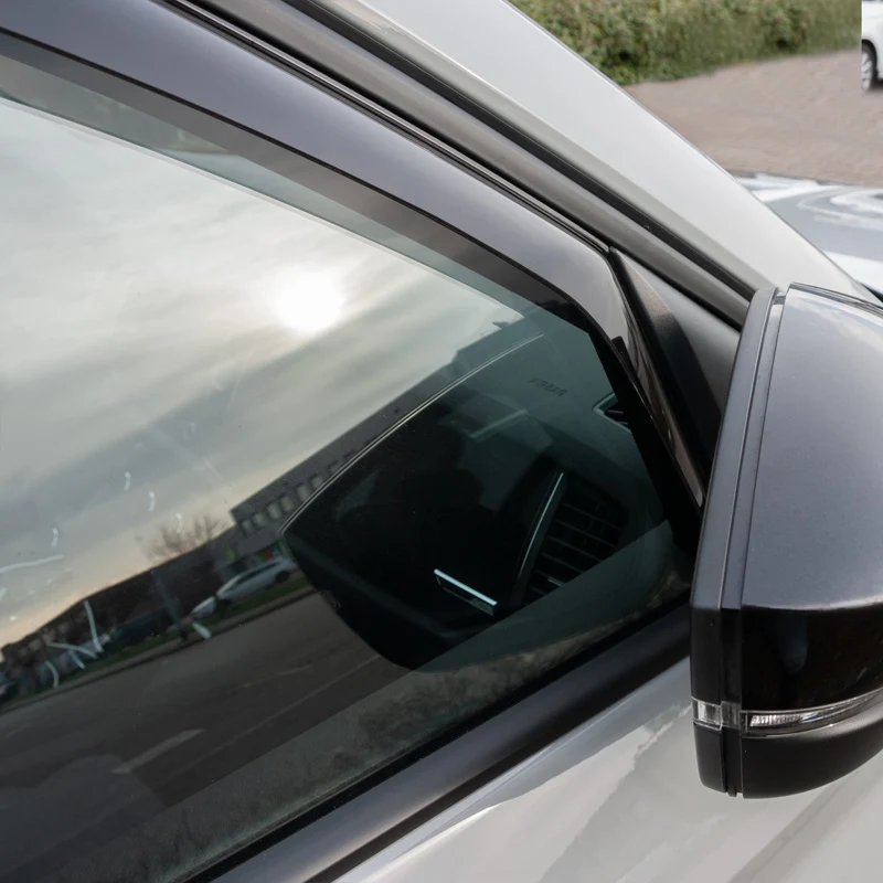 ClimAir, Vindafvisere til fordøre, Mørke, passer til Skoda Kodiaq 2017- ( black windowslot only)