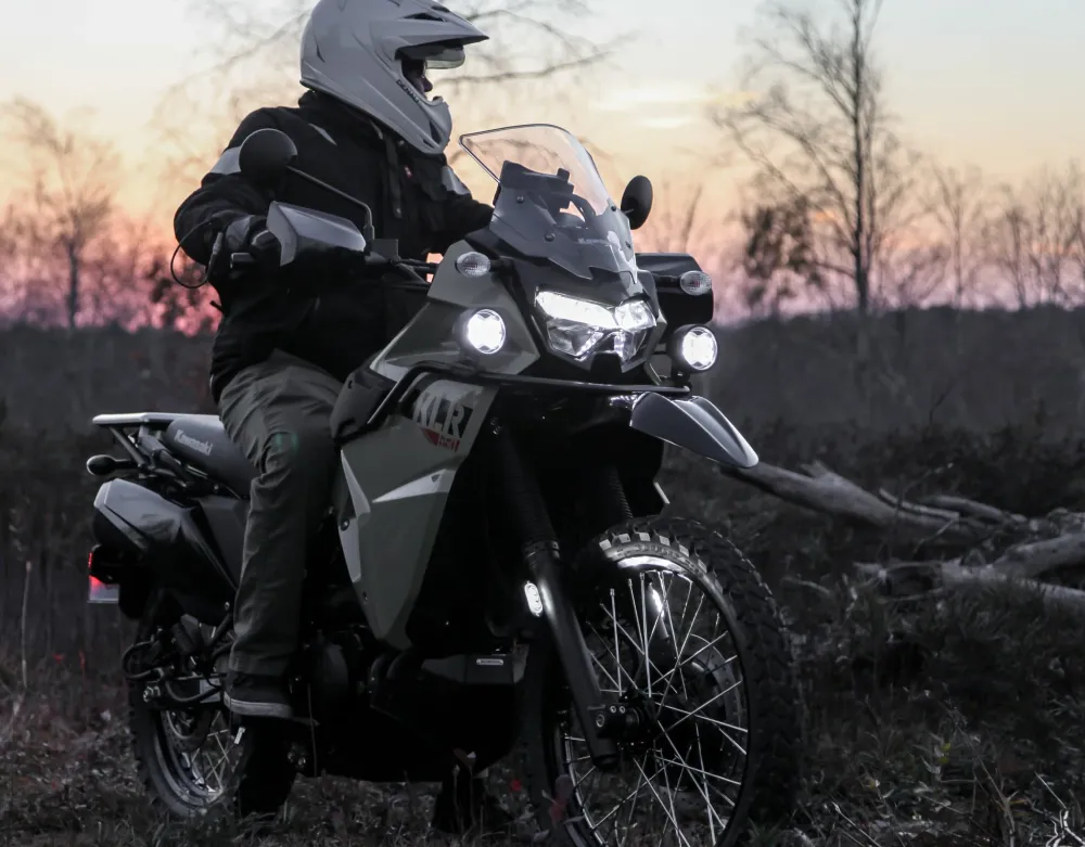 Øvre Crash Bar kørelysbeslag - Kawasaki KLR650 DENALI Electronics