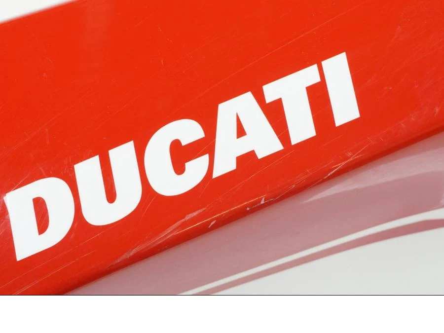 Sidepanel Ducati