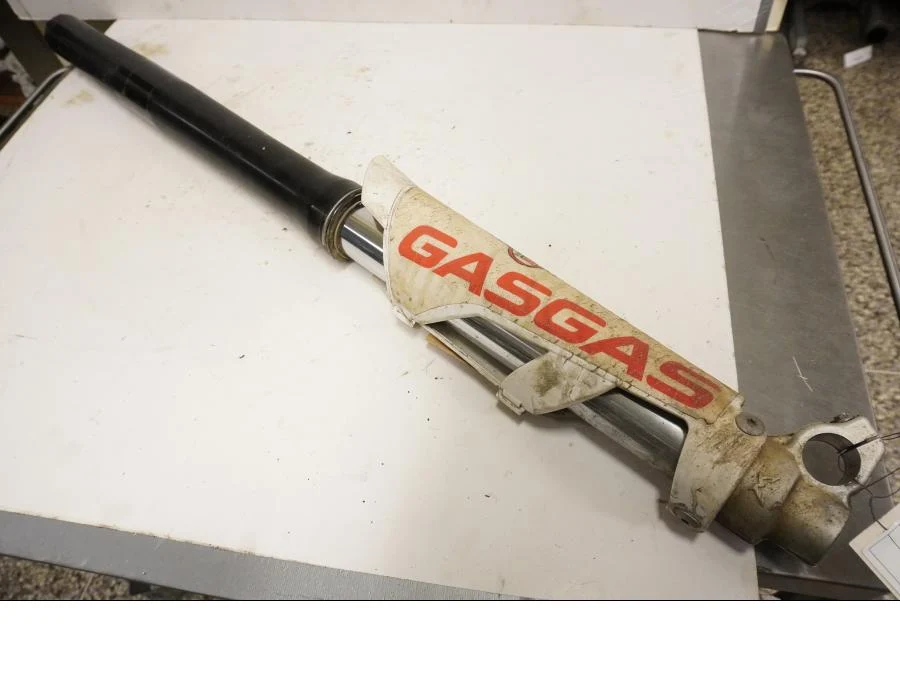 Gaffelben Gasgas