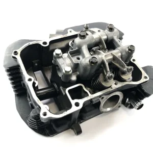 Honda VTX 1800 SC46 [2004] - cylinder head rear valve control