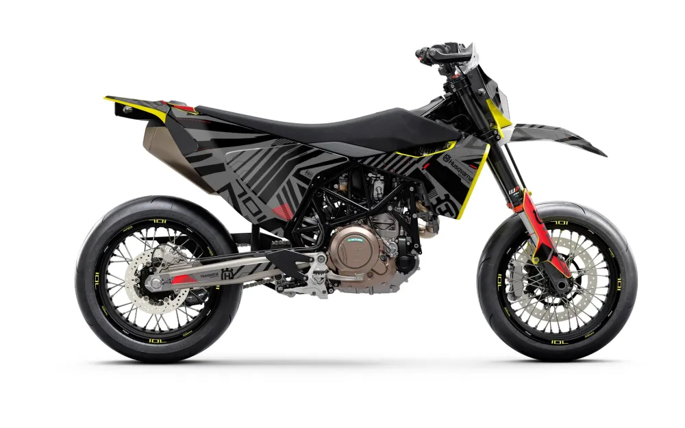 Husqvarna 701 DEKOR - "Edgerunner" (Sort)
