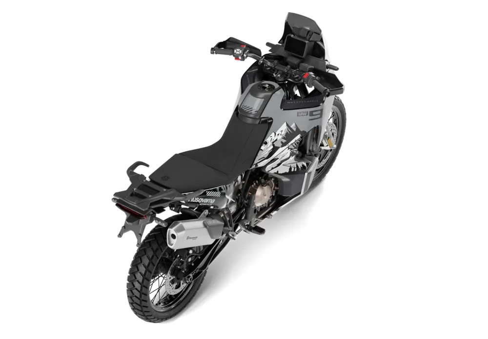 HUSQVARNA Norden 901 DEKOR - "Outlander" (Grå)
