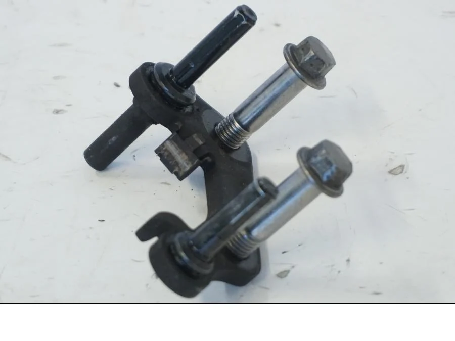 Bremseklodsbeslag Kawasaki