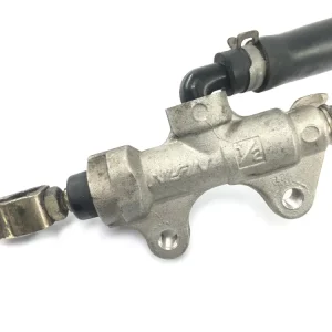 Kawasaki ZXR 400 ZX400L [1992] - Bagbremsepumpe bremsecylinder