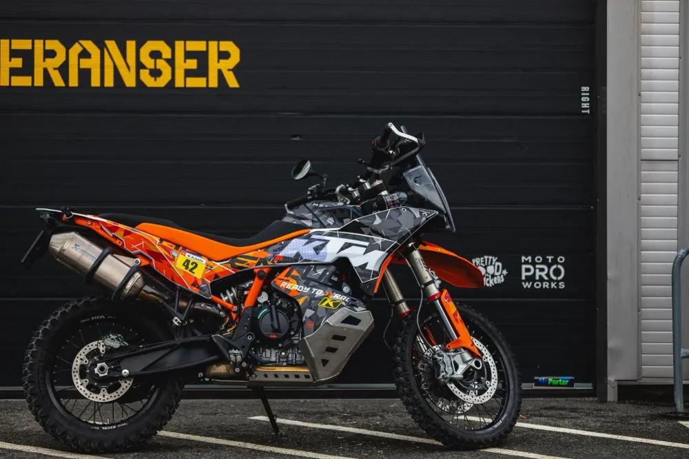 KTM 790/890 Adventure R/S DEKOR - "Waypointer" (Flake Edition)