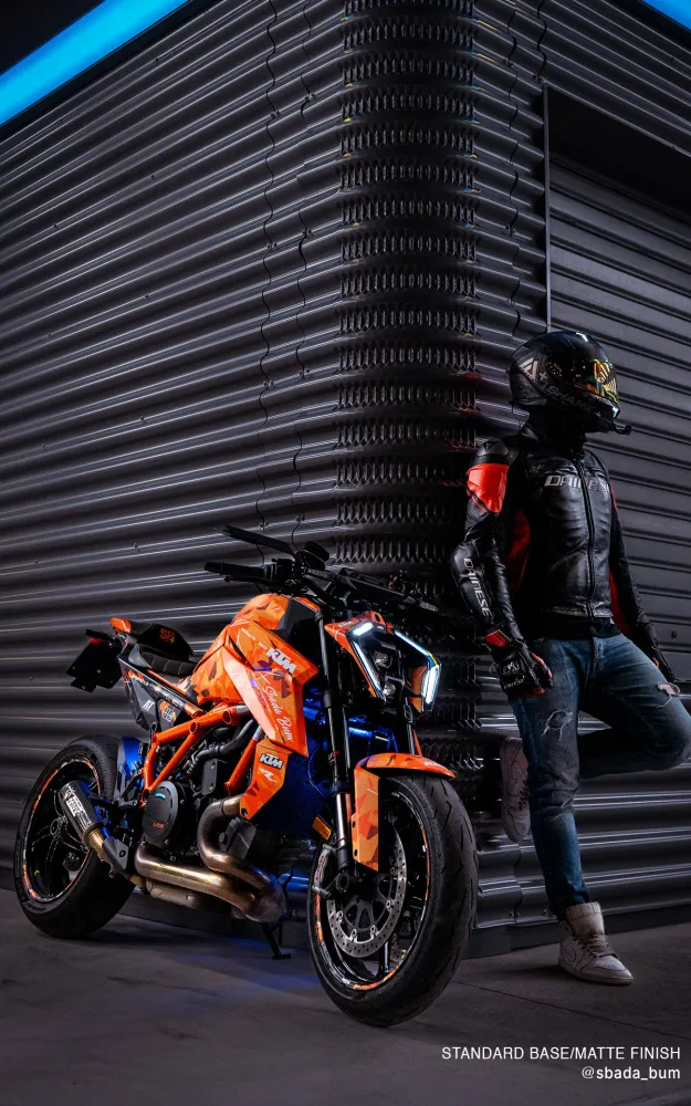 KTM 1390 Super Duke R/Evo DEKOR - "Flake" (Orange/Sort)
