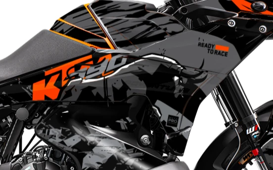 KTM 790/890 Adventure R/S DEKOR - "Striker" (Nova)