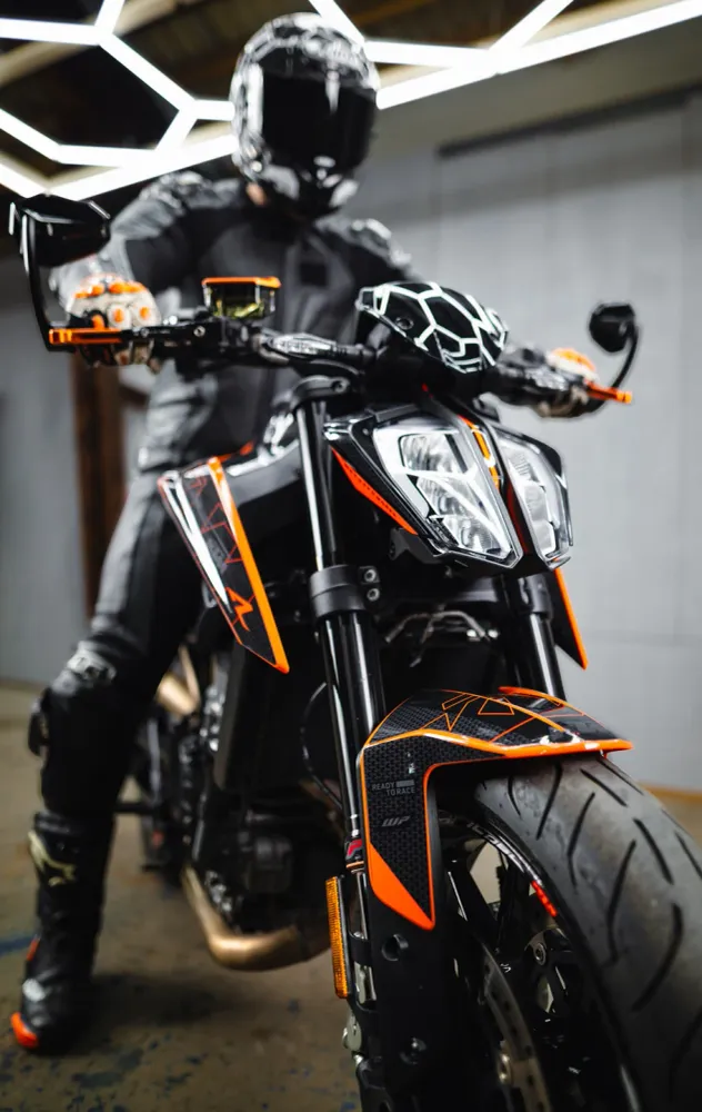 KTM 790/890 Duke DEKOR - "Nyro" (Orange/Sort)