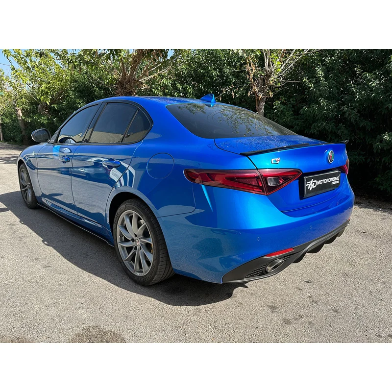 Motordrome, Læbe til bagklap, passer til Alfa Romeo Giulia 2015- (PU)
