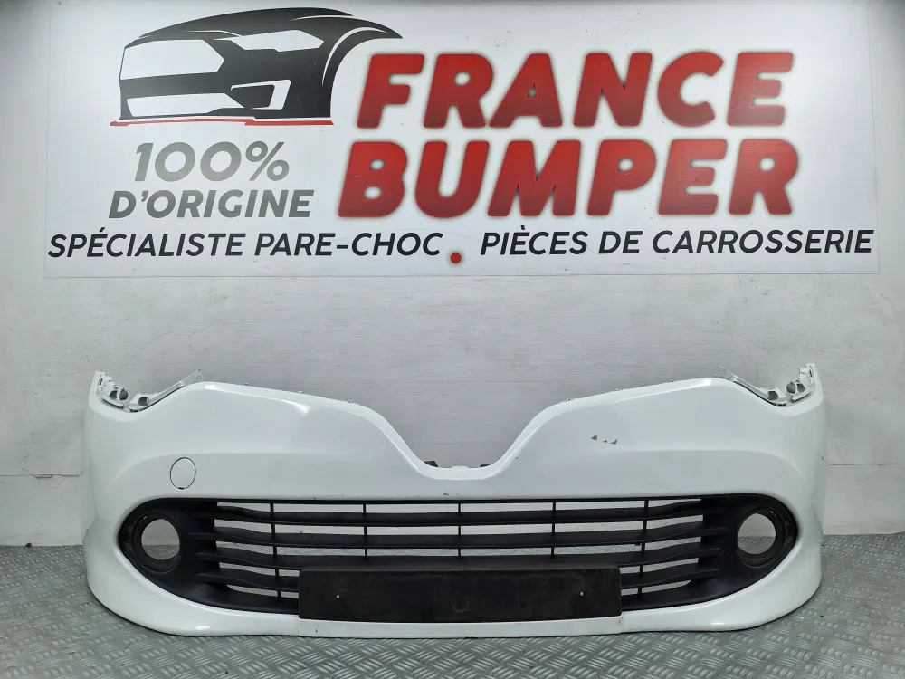 Original front bumper Renault Clio 4 Phase 1 used (07/2012 - 12/2016)