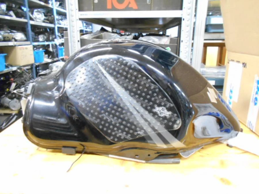 Benzintank Suzuki