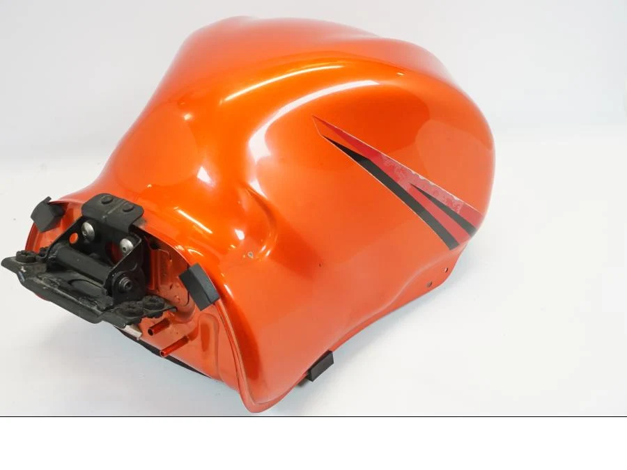 Benzintank Suzuki