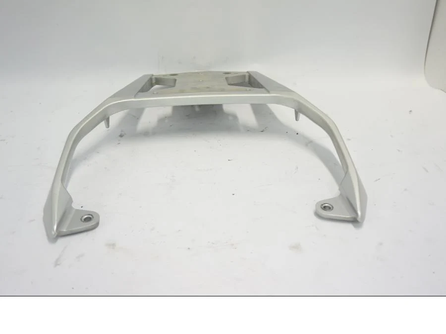 Pakkeholder Suzuki