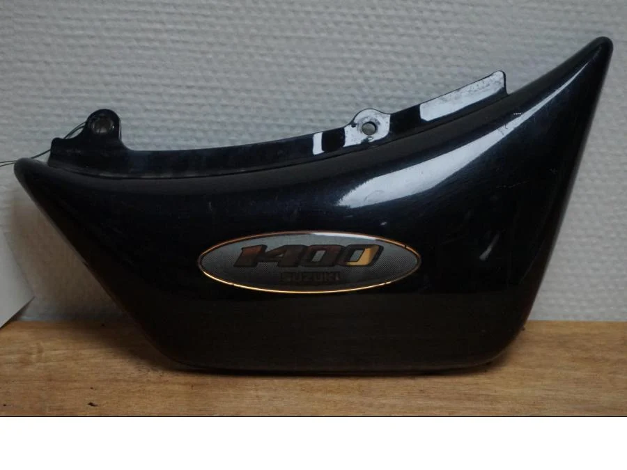 Sidepanel Suzuki