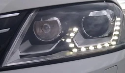 Komplet org. Bi-xenon m. DTRL/LED Passat B7 Flashlights