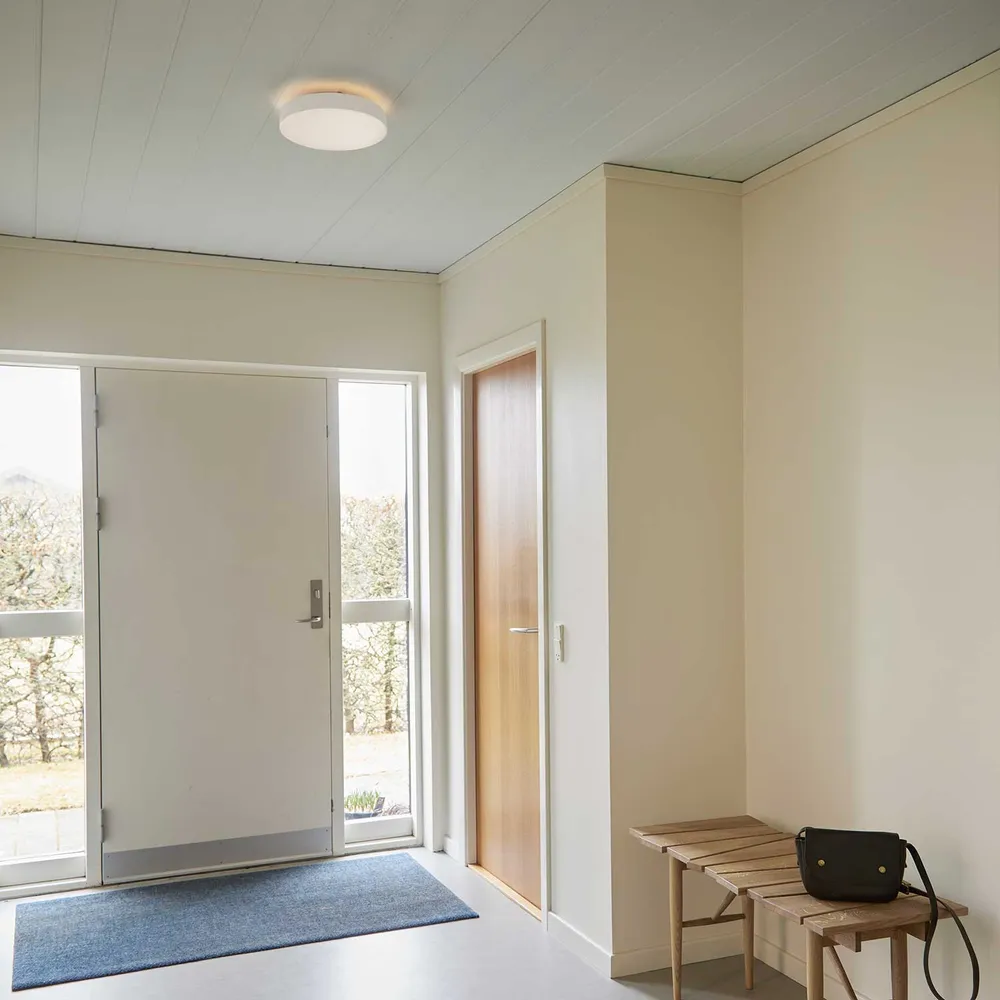 Avela væg- og loftlampe fra Loom Design Parties & Events Hvid