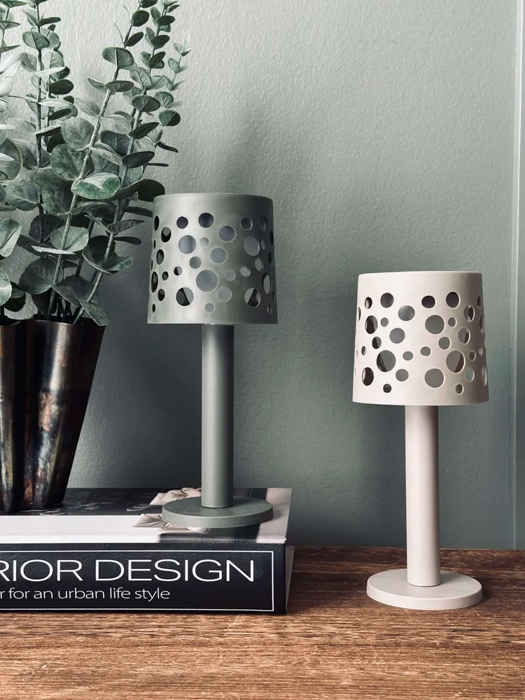 Bordlampe med solceller - Army