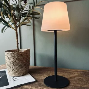 Bordlampe med solceller og lithium-ion funktion