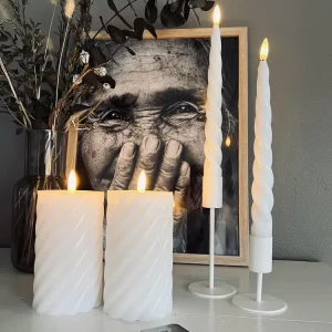 LED Lyspakke med 4 Vivid og fjernbetjening - Hvid