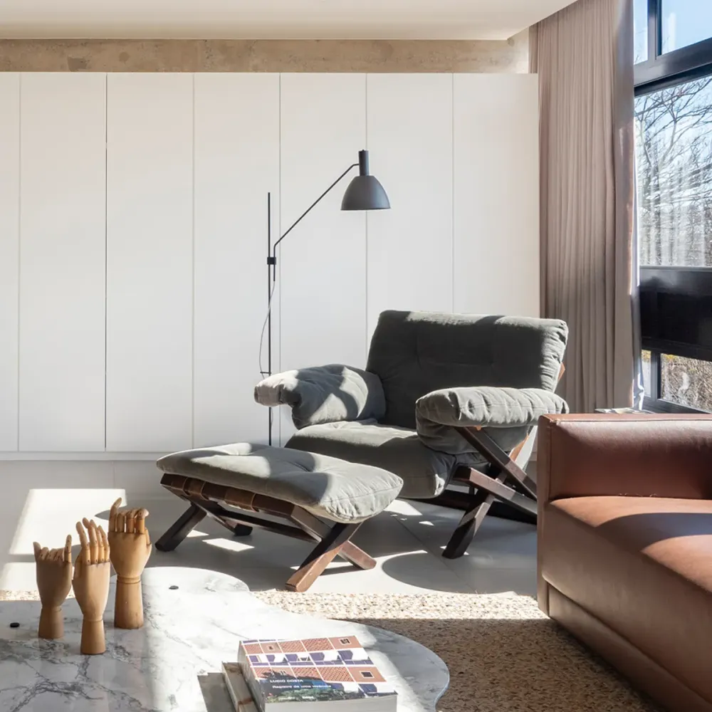 Bauhaus 90F gulvlampe Lumini Graa
