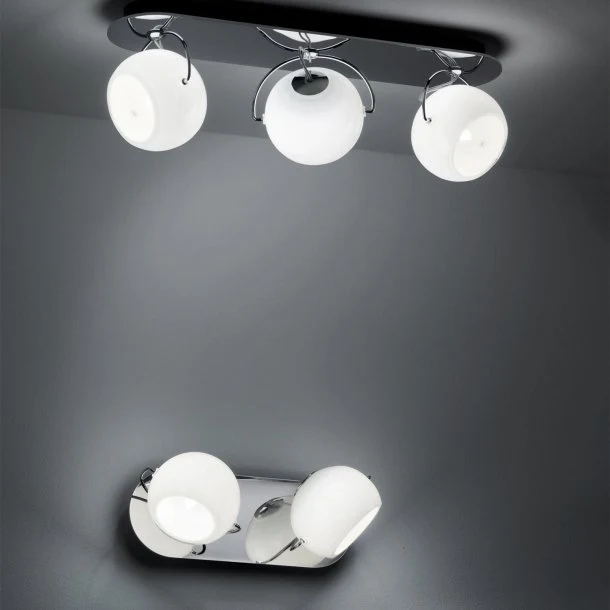 Beluga 2&3 Ivory væg/-loftlampe fra Fabbian Beluga
