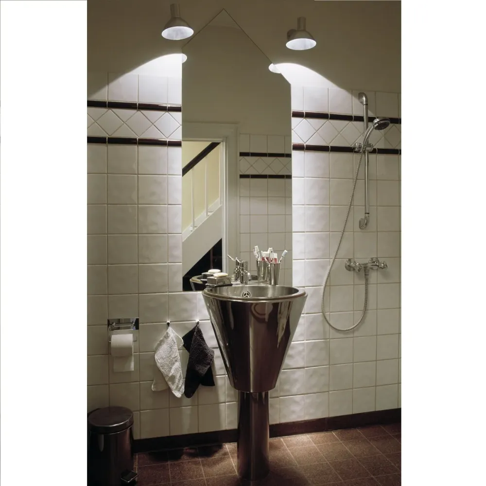 Compact tragten væg/loftlampe Danish Lighting - E26 Base 10