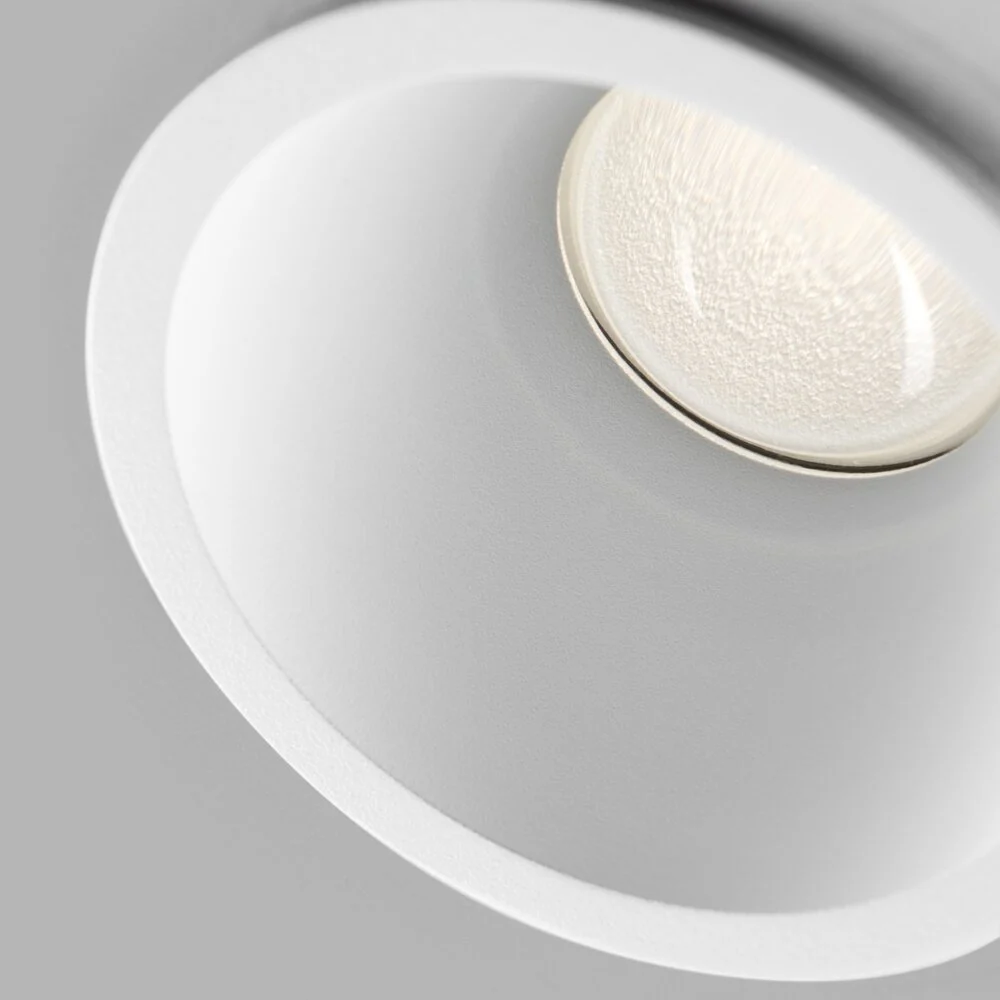 Curve II Ø110 Spotlampe Pearl